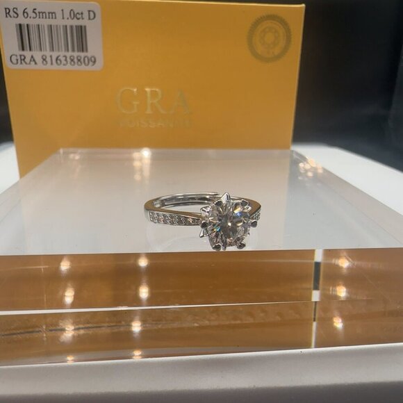 Moissanite Ring 1 CT 925 Sterling Silver Adjustable - Picture 11 of 16